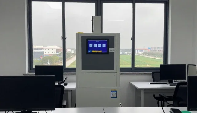 工业自动化平台部署中的定制化软件应用与维护建议